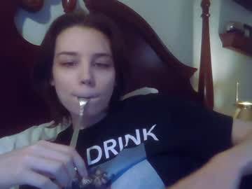 webcam girl cinnabelle live cam image #1573159
