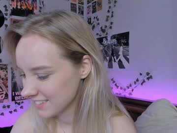 webcam girl darleneferran live cam image #10501309