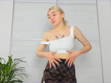 webcam girl elizabeth__gray live cam image #4287324