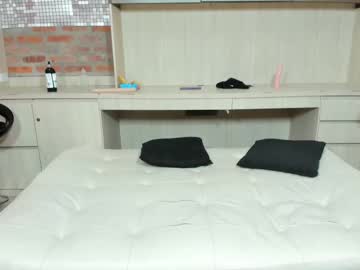 webcam couple latin_goddessess live cam image #12997262