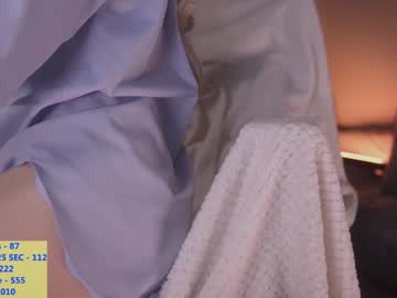 webcam girl alice_kosmos live cam image #3481255