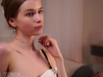 webcam girl brave_journey live cam image #12163648