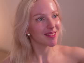 webcam girl my_stella live cam image #12201089