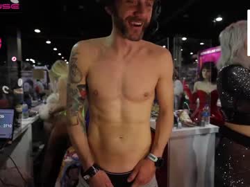 webcam man bradbronton live cam image #2302295