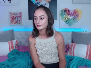webcam girl holihurricane live cam image #3691111