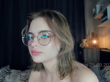 webcam girl cute_caprice live cam image #10629776