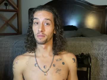 webcam man makingmoans live cam image #6542410