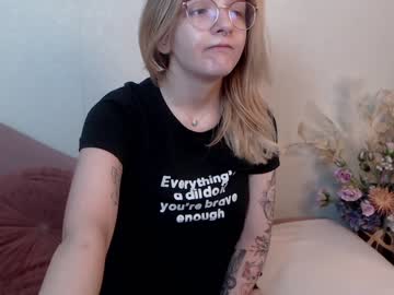 webcam girl ginger_pie live cam image #6582007