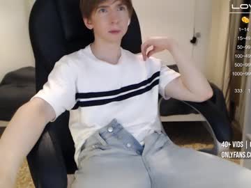 webcam man buddybody live cam image #3068459