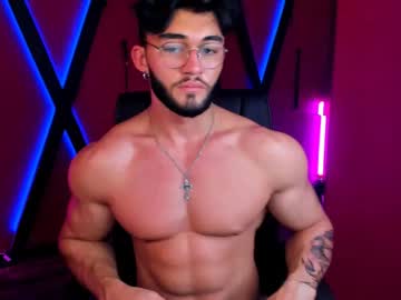webcam man merlin_muscular live cam image #9966071