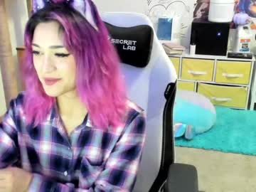webcam girl sugarbee23 live cam image #3815720
