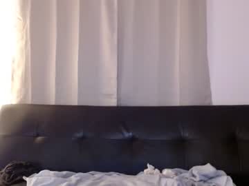 webcam couple sweetkittenandbrutalhound live cam image #4293032