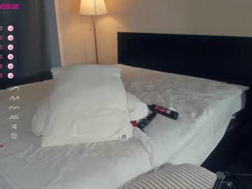webcam girl llkadream live cam image #5674226