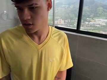 webcam man exotic_gold live cam image #7554080