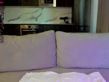 webcam girl angella_kleee live cam image #3138327