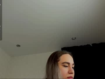 webcam girl tatti_1 live cam image #12936659