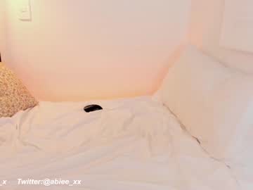 webcam girl abiee__ live cam image #2548221