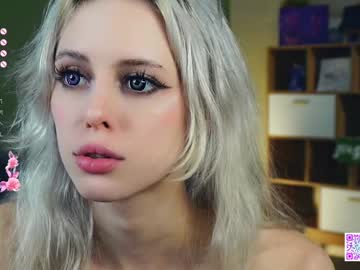 webcam girl audreycarvin live cam image #11034165