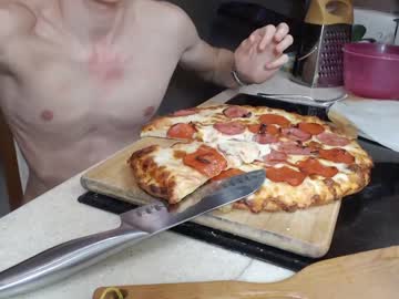 webcam man small_boyyy live cam image #2624801