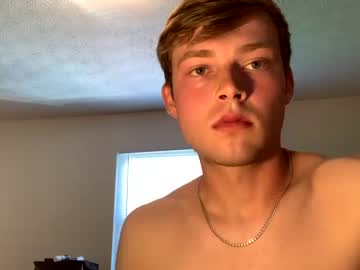 webcam man mrcoolguy68 live cam image #2374997