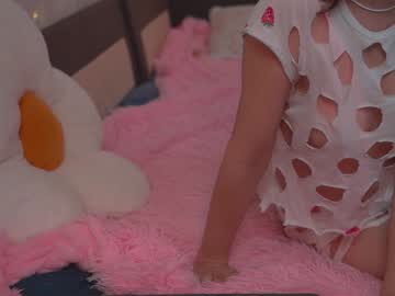 webcam girl tiny_miracle live cam image #10394897