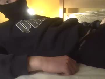 webcam man hugobeats5 live cam image #8363420