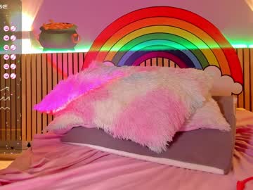webcam girl little_effy18 live cam image #8814938