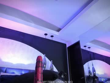 webcam girl charlotte_germanotta_ live cam image #10440654