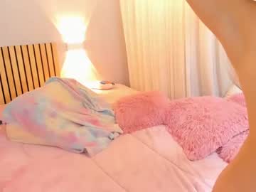 webcam girl little_effy18 live cam image #6666623