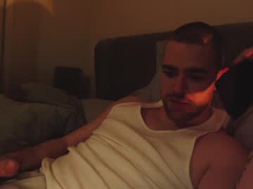 webcam man makeitcum81 live cam image #1030447