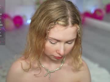 webcam girl april_blush live cam image #9551756