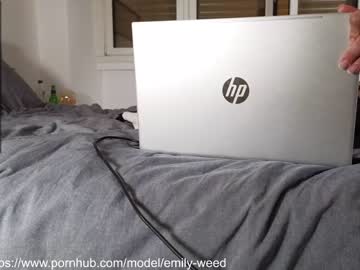 webcam couple emilyweed live cam image #5760784