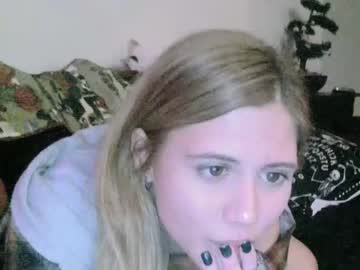 webcam girl vibzeenlove21 live cam image #3490559