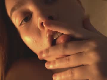 webcam girl bibi_it_is live cam image #2176862