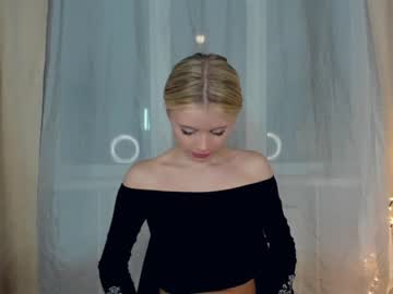 webcam girl vallovecb live cam image #1075857