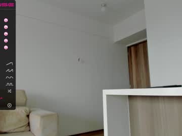 webcam girl swt_molly live cam image #1970879