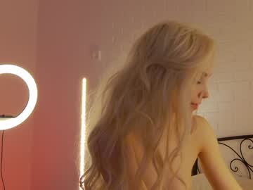 webcam girl alissa_wxw live cam image #10825662