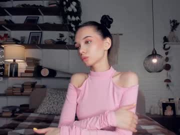 webcam girl riskyproject live cam image #9748577