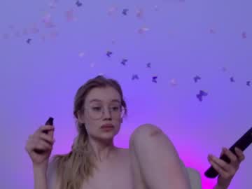 webcam girl shycinderella live cam image #2545680