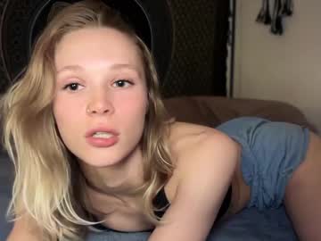 webcam girl sweetgracee live cam image #12516843