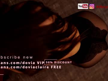 webcam girl dovia live cam image #8223350