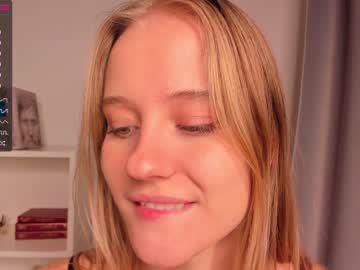 webcam girl tinaaarpp live cam image #3867214