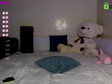 webcam girl fallen_angel_18 live cam image #5166721