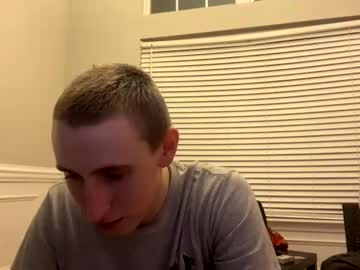 webcam man holdthesausagehostage live cam image #5239197