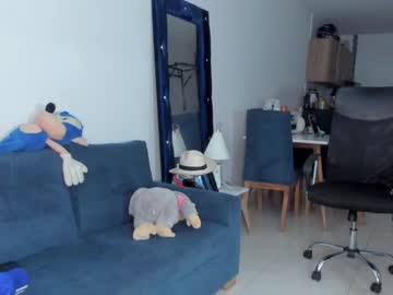 webcam man cw_models live cam image #2073867