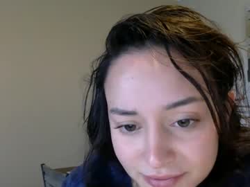webcam girl hali0324 live cam image #8130767
