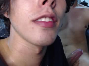 webcam man francoandtrevor live cam image #2045170