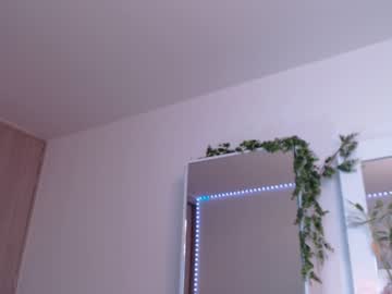 webcam girl charlotte114 live cam image #3776168