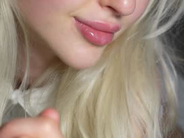 webcam girl yournaughtymiss live cam image #9647134