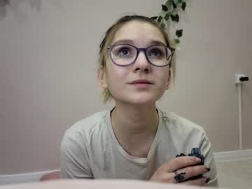 webcam girl evepearce live cam image #7116271
